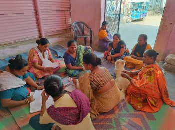 Food Stall Supports Families