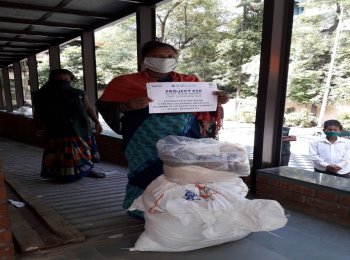 Waste pickers are frontline workers who neither had the luxury of mulling over the lockdown nor the possibility of working from home.