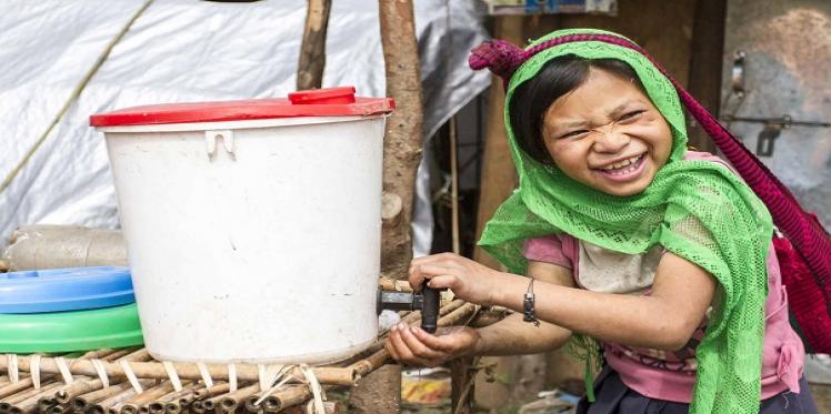 Oxfam provides aid to over 400,000 people in Nepal