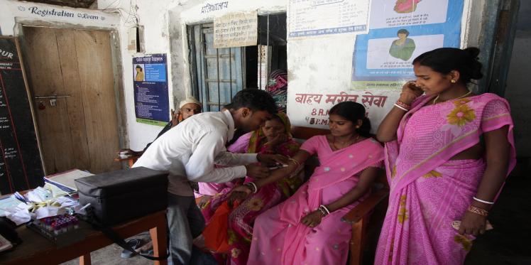 Outsourcing of Mobile Medical Units in Chhattisgarh, A Case Study