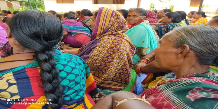 Oxfam India organised a special palli sabha on gender wage equality and role of panchayat at Goudakela village in Kalahandi. The sabha organised along with the Madanpur Rampur (M.Rampur) Panchayat and Oxfam India was presided over by ward member, Kumudini Mahakud.