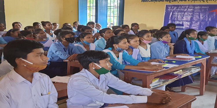 Students during a training at the school 